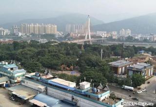 泼水广场对面出租精装三室房、价格实惠、还可日租! - 西双版纳28生活网 bn.28life.com