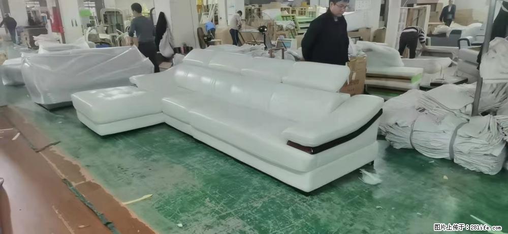 【大厂仿真皮沙发】实木框架，高回弹海绵45密度。全新包装，质量非常好，3.6米右贵妃 - 各类家具 - 居家生活 - 西双版纳分类信息 - 西双版纳28生活网 bn.28life.com